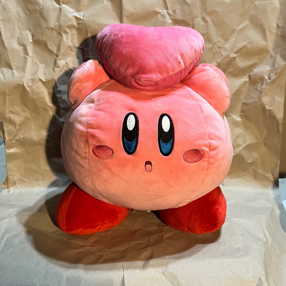 Nintendo Weighted Kirby Plush Pink Heart Club Mocchi-Mocchi TOMY Large Soft Toy